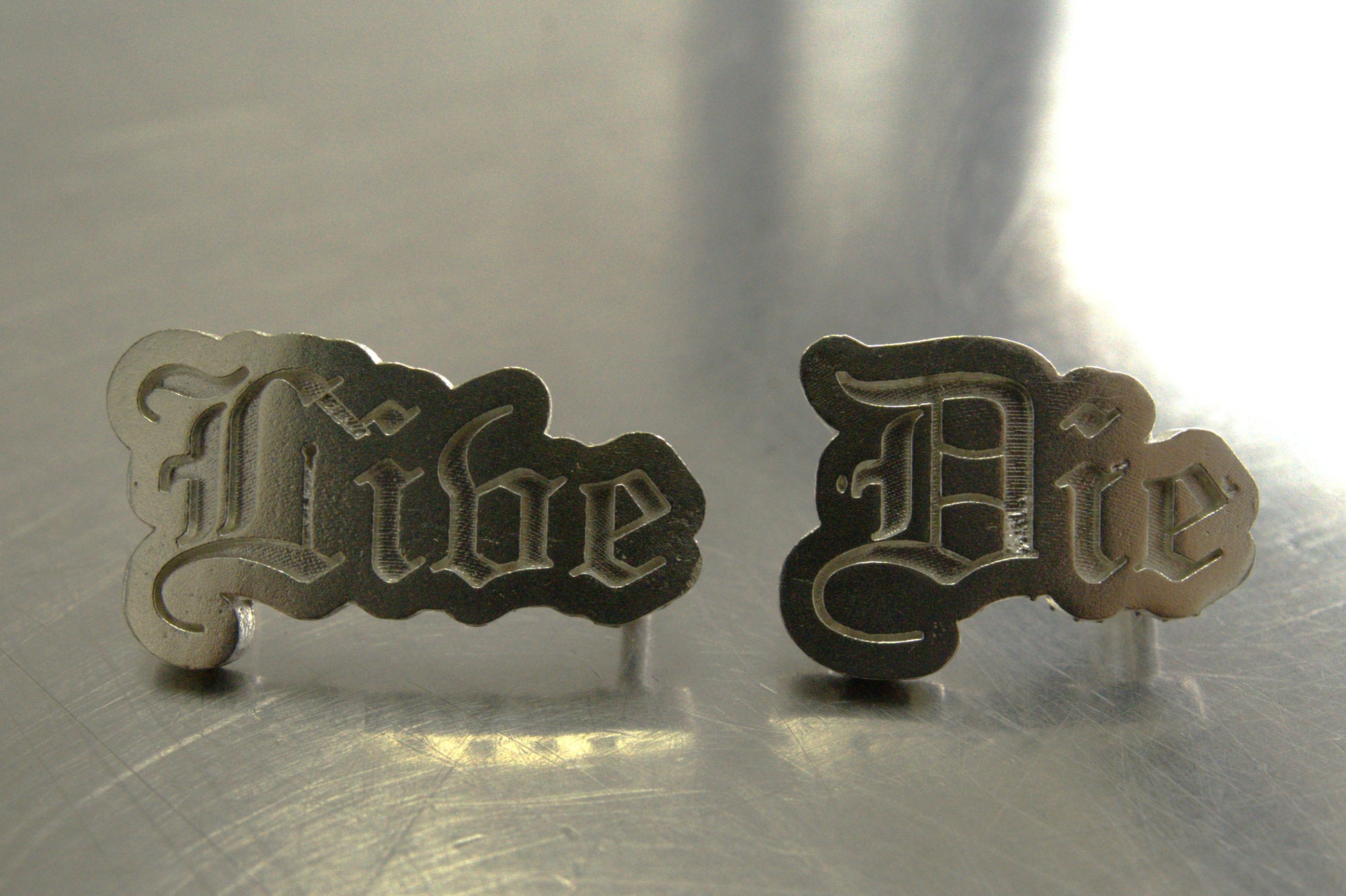 Live or Die カスタム　デュブレ　sv925